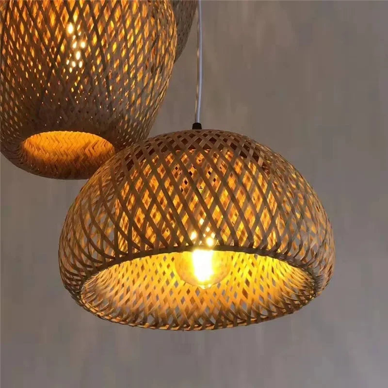 ZenGlow: Handwoven Bamboo Pendant Light – Art Deco Chinese Lantern Style